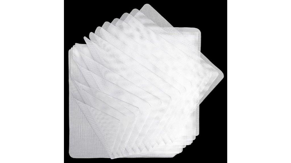 fifteen silicone dehydrator sheets