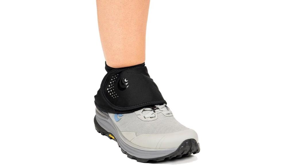 trail gaiter in black